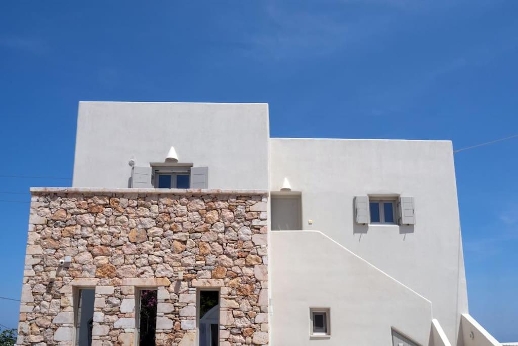 Appartement In The Heart Of & Free Pool - Nychteri